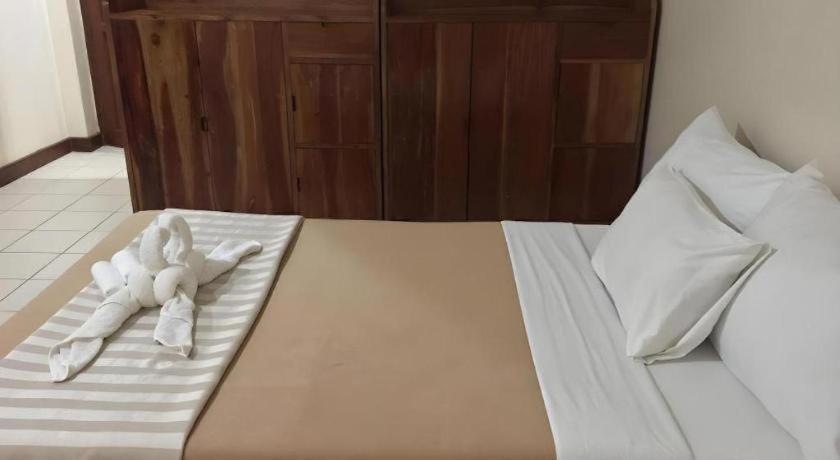 El Haciendero Private Hotel Iloilo Zewnętrze zdjęcie