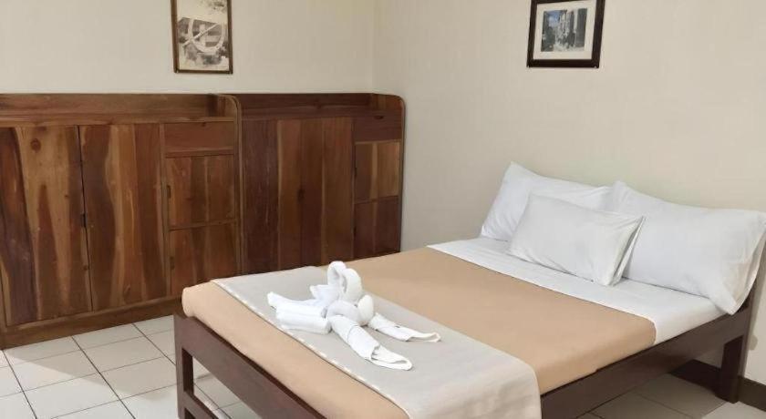 El Haciendero Private Hotel Iloilo Zewnętrze zdjęcie