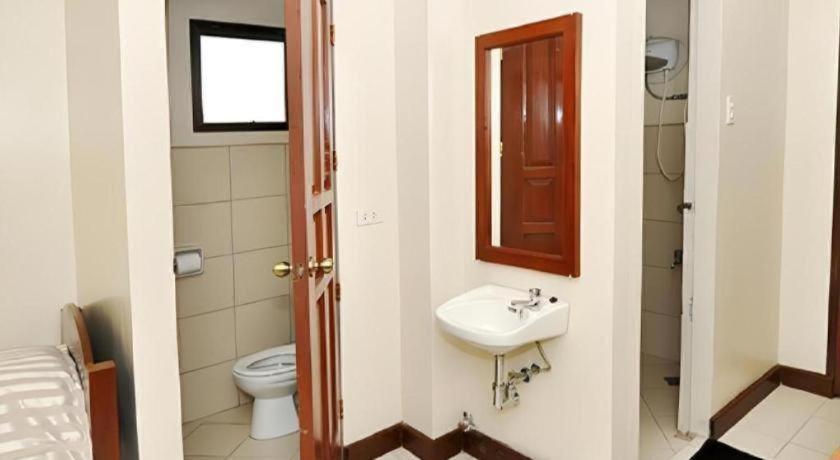 El Haciendero Private Hotel Iloilo Zewnętrze zdjęcie
