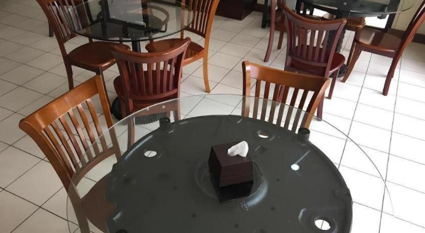 El Haciendero Private Hotel Iloilo Zewnętrze zdjęcie