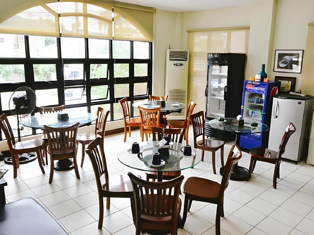 El Haciendero Private Hotel Iloilo Zewnętrze zdjęcie