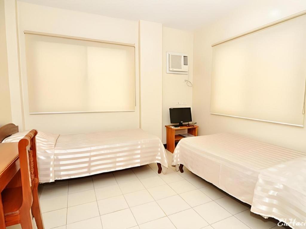 El Haciendero Private Hotel Iloilo Zewnętrze zdjęcie
